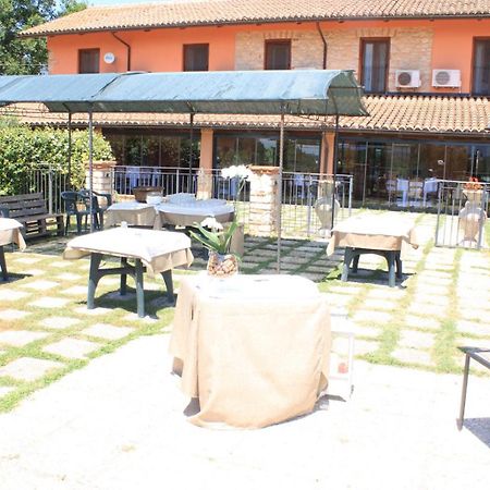 Villa La Fattoria Di Carlotta à Maenza Extérieur photo