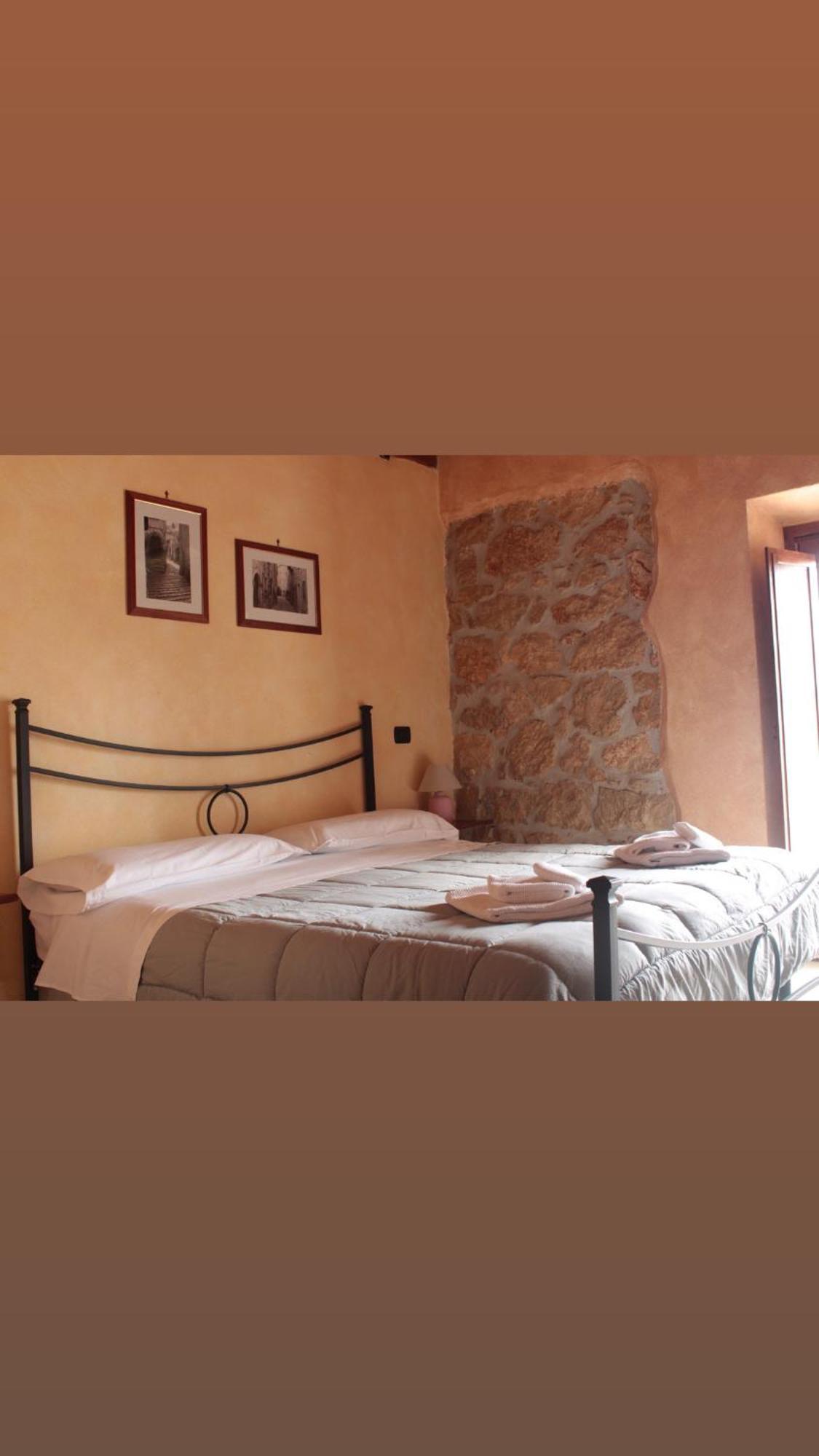 Villa La Fattoria Di Carlotta à Maenza Extérieur photo