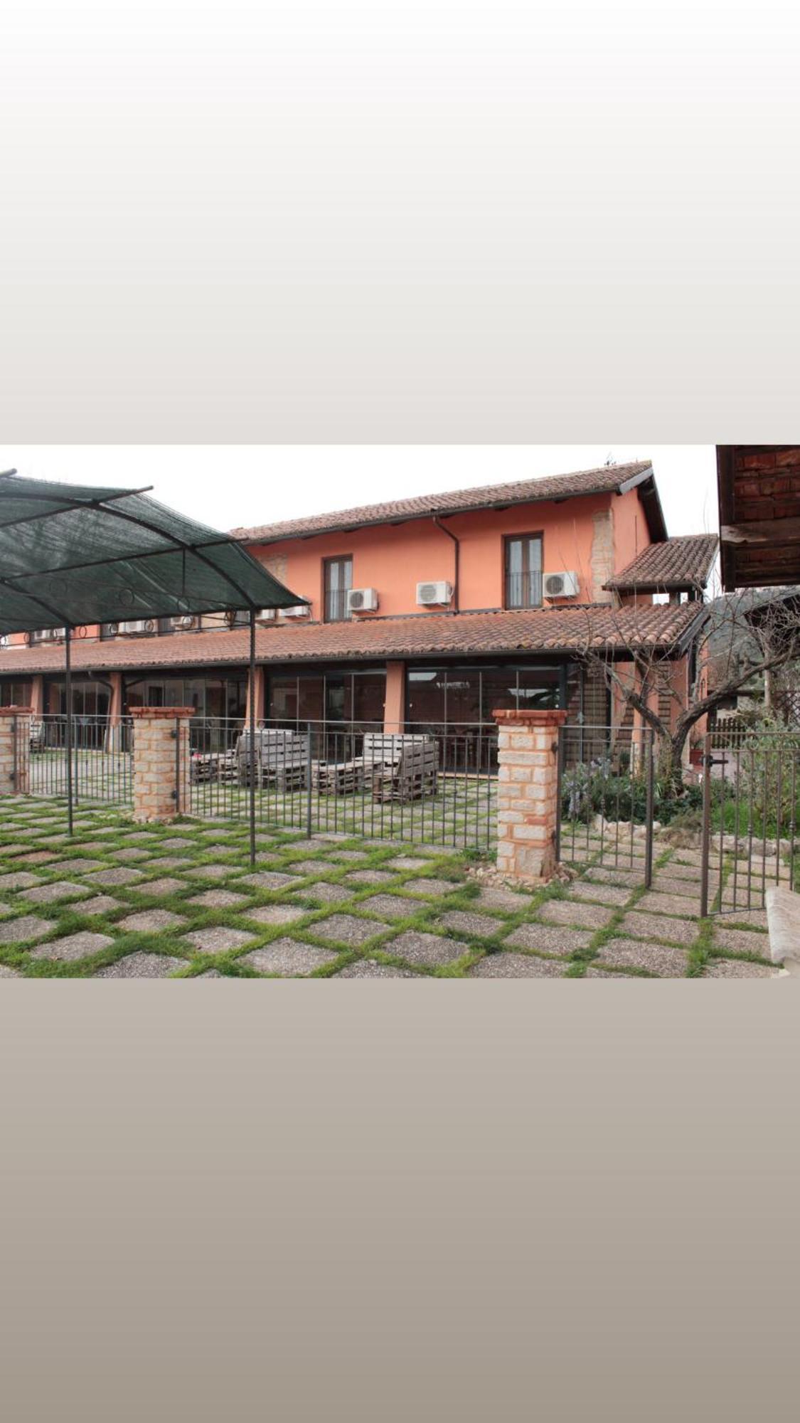 Villa La Fattoria Di Carlotta à Maenza Extérieur photo